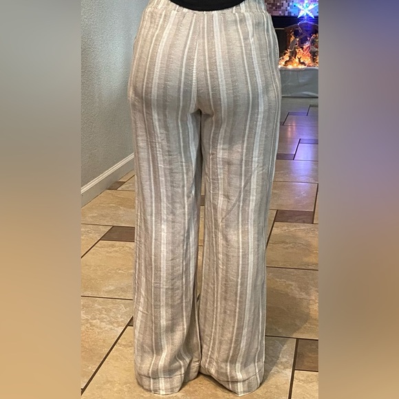 • Flowy Summer Pants • - Picture 5 of 6